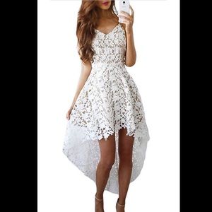 Beautiful white dress!